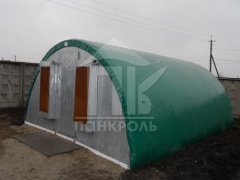 На фото изображен Здание 6*6 м